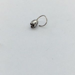 Skull nose ring stud